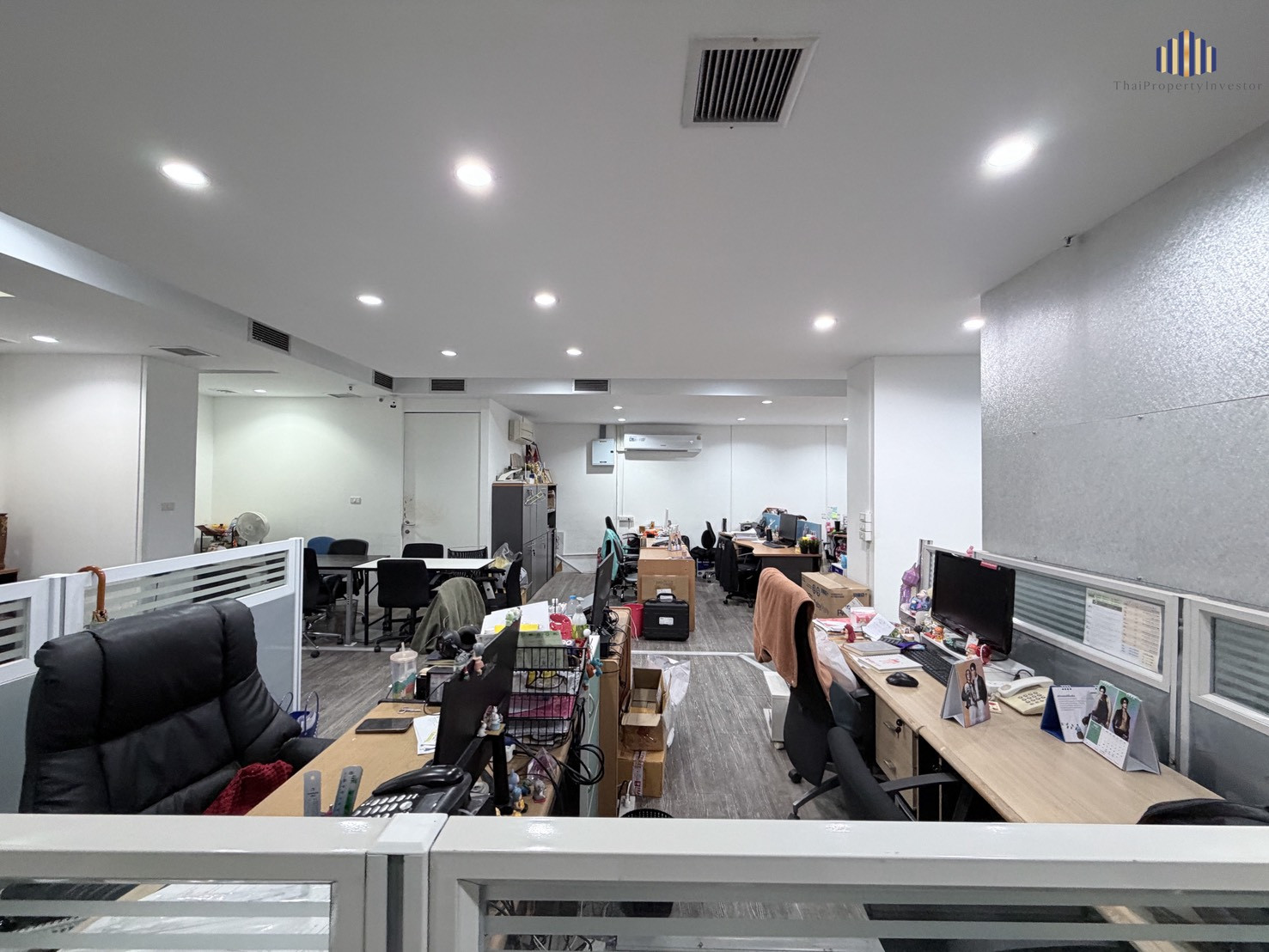 คุ้มค่าสุดในย่านเอกมัย ! ขายออฟฟิศโมเดิร์น ทาวน์ เอกมัย (Modern Town Ekkamai ) 275.04 ตร.ม ชั้น 5 ใกล้ดองกิมอลล์ ทองหล่อ เพียง 120 เมตร ! ด่วน – รูปที่ 3