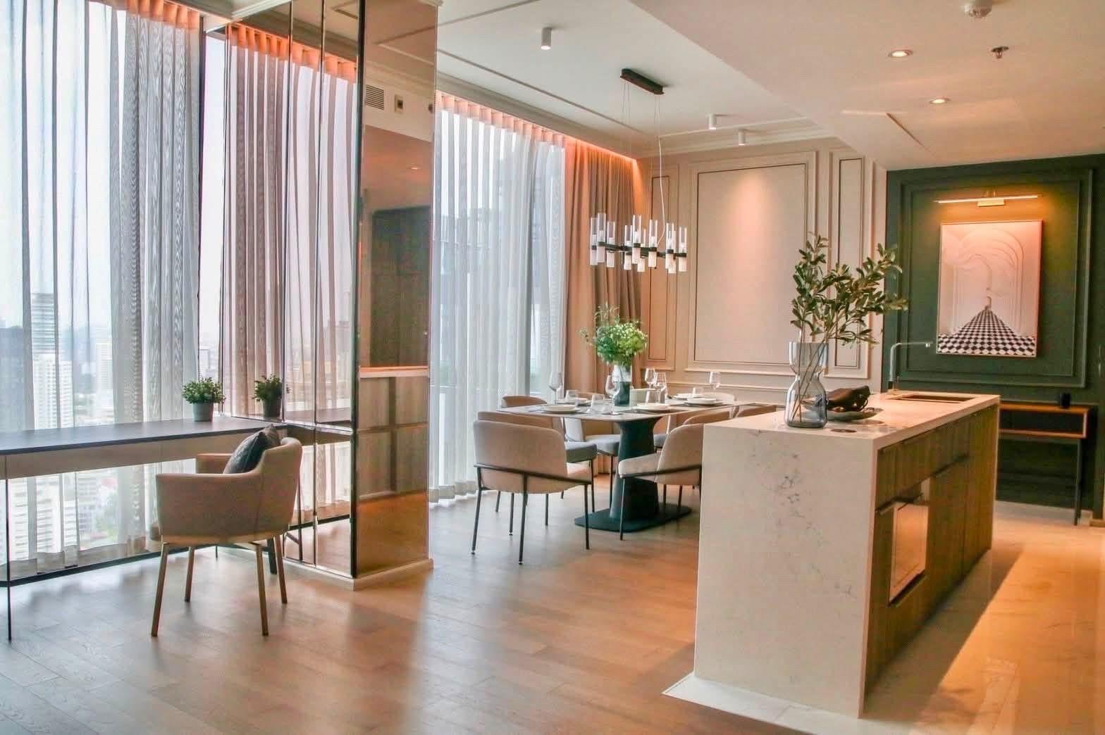 For Rent✨ ULTRA LUXURY IN ASOKE AREA 3Beds 3Baths 1 Maid room, Nearby Benjakitti Park and BTS ASOKE (Get special offer)