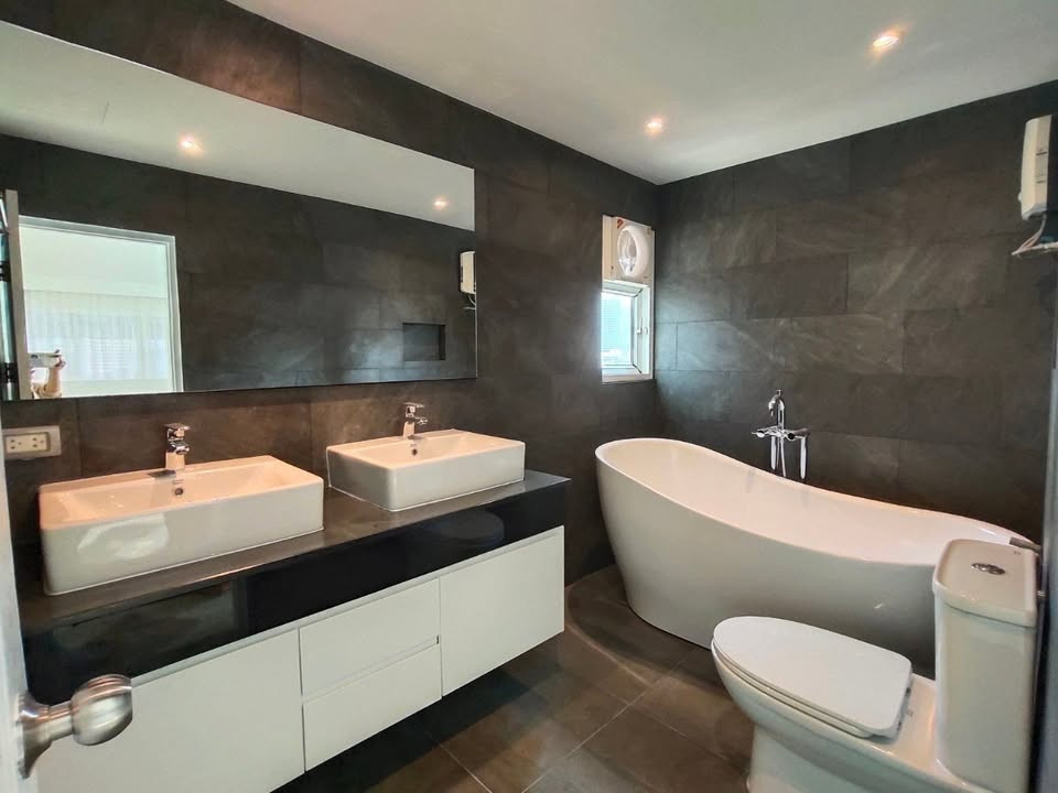 Silom Condominium for rent 2beds 2baths 144 sqm 75,000 per month – รูปที่ 4