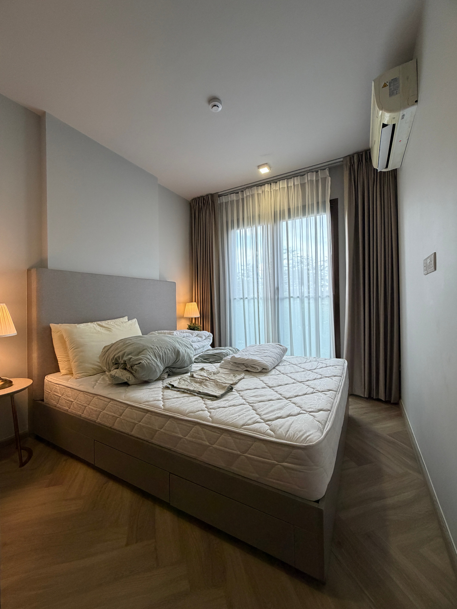 Chapter Thonglor 25 for rent, 1 bedroom, 35 sq m, price 23,000 baht. Chapter Thonglor 25 for rent, 1 bedroom, 35 sq m, price 23,000 baht.