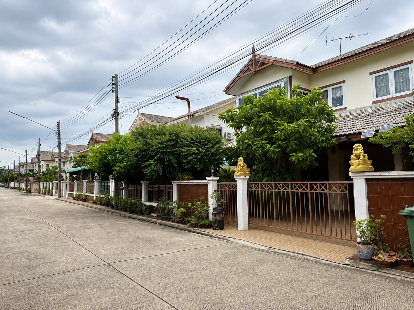 98156 - ขาย บ้านเดี่ยว ในหมู่บ้าน บ้านฟ้าปิยรมย์ เฟส 7 ตำบลบึงคำพร้อย อำเภอลำลูกกา จังหวัดปทุมธานี