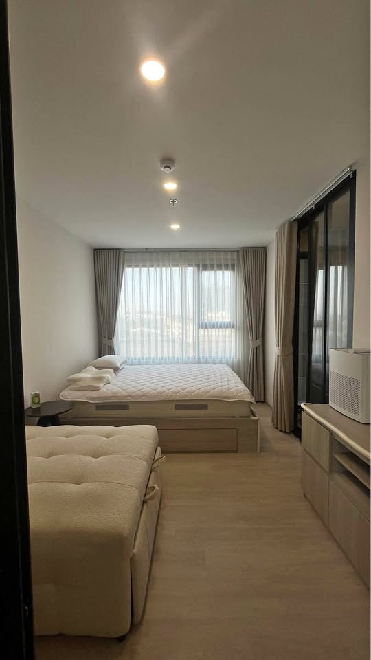 Sold with tenant Condo Origin Plug and Play E 22 Station, 6th floor, good location, next to BTS Sai Luat Station. Sold with tenant Condo Origin Plug and Play E 22 Station, 6th floor, good location, next to BTS Sai Luat Station.