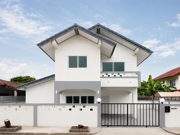 For sale at special price, 2-story detached house, 52.6 sq m, Kittiyarak Village 5, size 4 bedrooms, 2 bathrooms, large house, location at the beginning of the project. Very large space, newly renovated, excellent functions, complete with furniture, move For sale at special price, 2-story detached house, 52.6 sq m, Kittiyarak Village 5, size 4 bedrooms, 2 bathrooms, large house, location at the beginning of the project. Very large space, newly renovated, excellent functions, complete with furniture, move