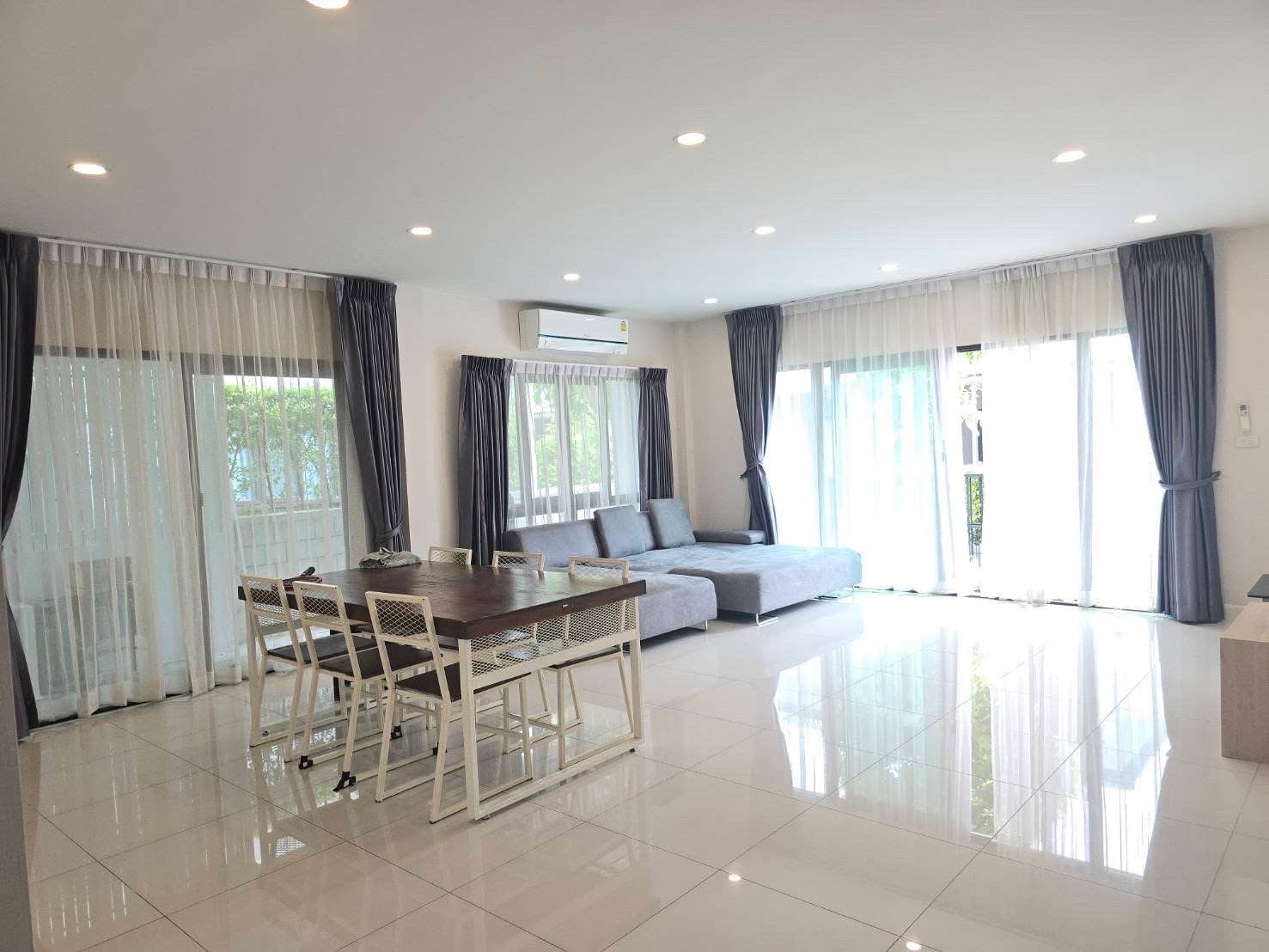ให้เช่าบ้านเดี่ยว CENTRO ราชพฤกษ์–สวนผัก | บ้านหลังใหญ่ 4 ห้องนอน พร้อมอยู่