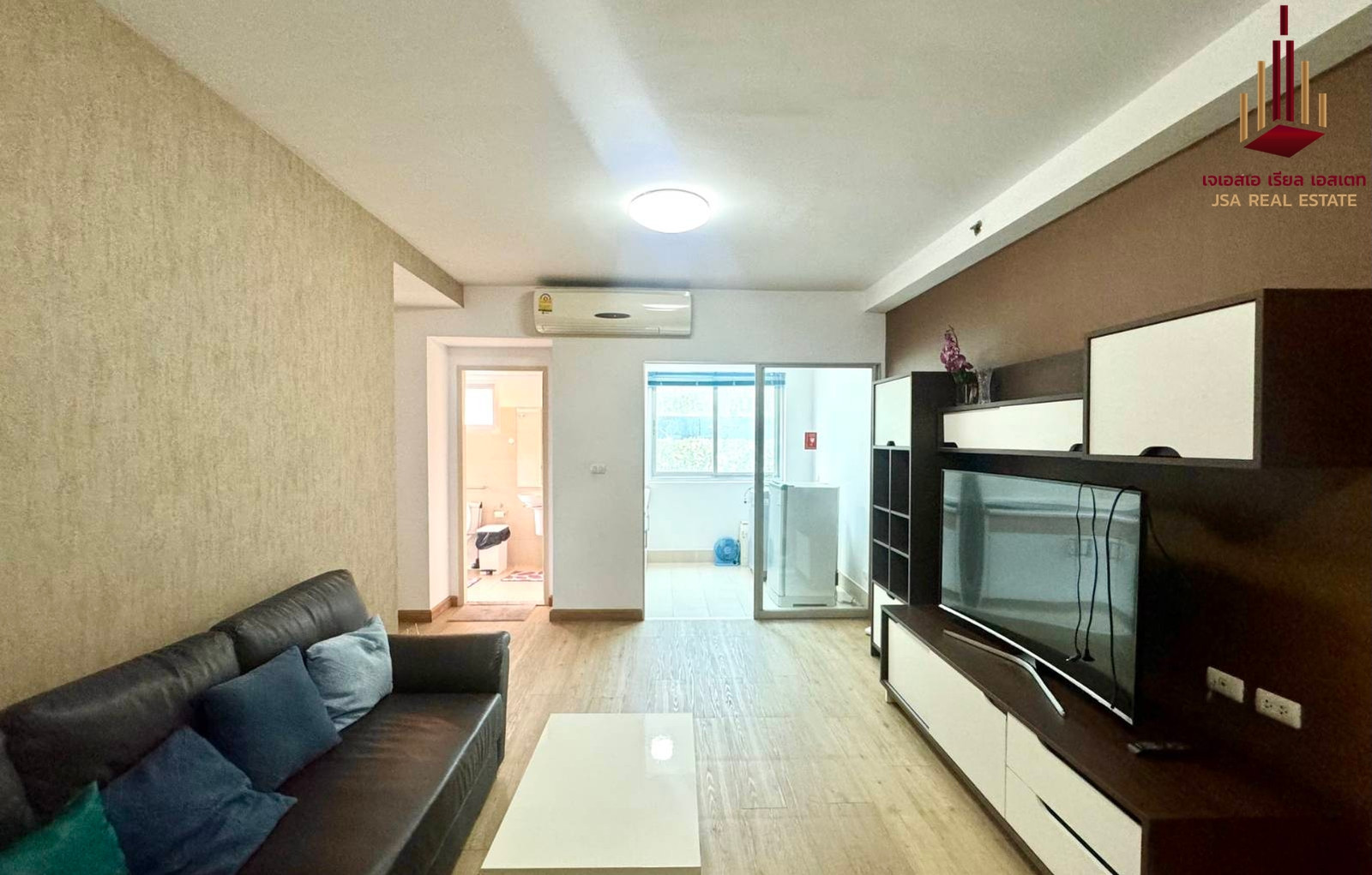 ✨ For Rent: Supalai Park Ekkamai - Thonglor Condo ✨💰 Only 25,500 THB/month