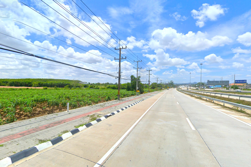 ขาย ที่ดิน ผังเมืองสีม่วงลาย ริมถนน 331 ศรีราชา 131 ไร่ เหมาะทำโรงงาน โกดัง DD