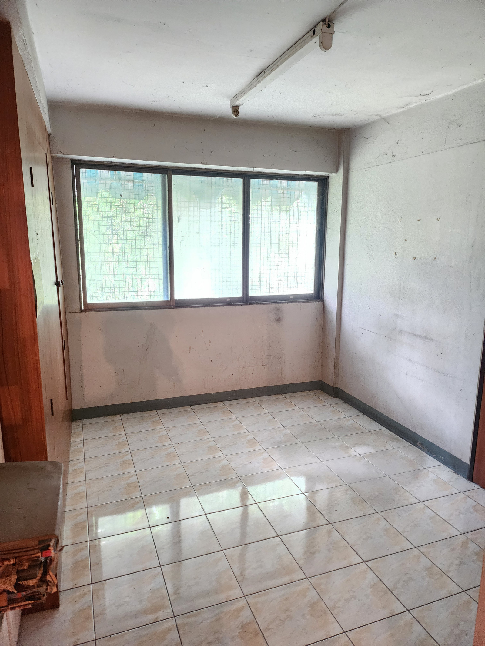ขายตึกพาณิชย์ 5.5ชั้น ริมถนนใหญ่ ห้วยขวาง เหม่งจ๋าย แหล่งโรงเรียนนานาชาติ – รูปที่ 3