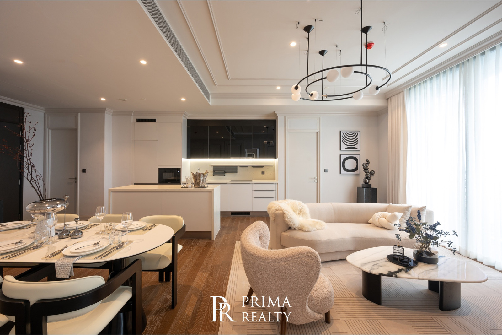 🔥Special price🔥 MUNIQ Langsuan | Lumpini Park view | Condo allows pets.
