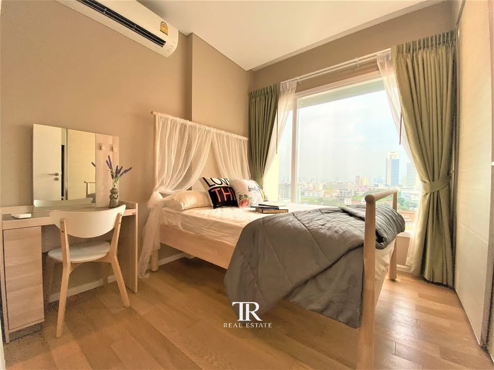 🏡 Condo for Rent – The Saint Residences (เดอะ เซนต์ เรสิเดนเซส) | 1 Bed | 1 Bath | 30 sqm | Floor 8 | MRT Phahon Yothin | 💰16,000 THB/month | LINE: @944hjngx | Ref: UE0067