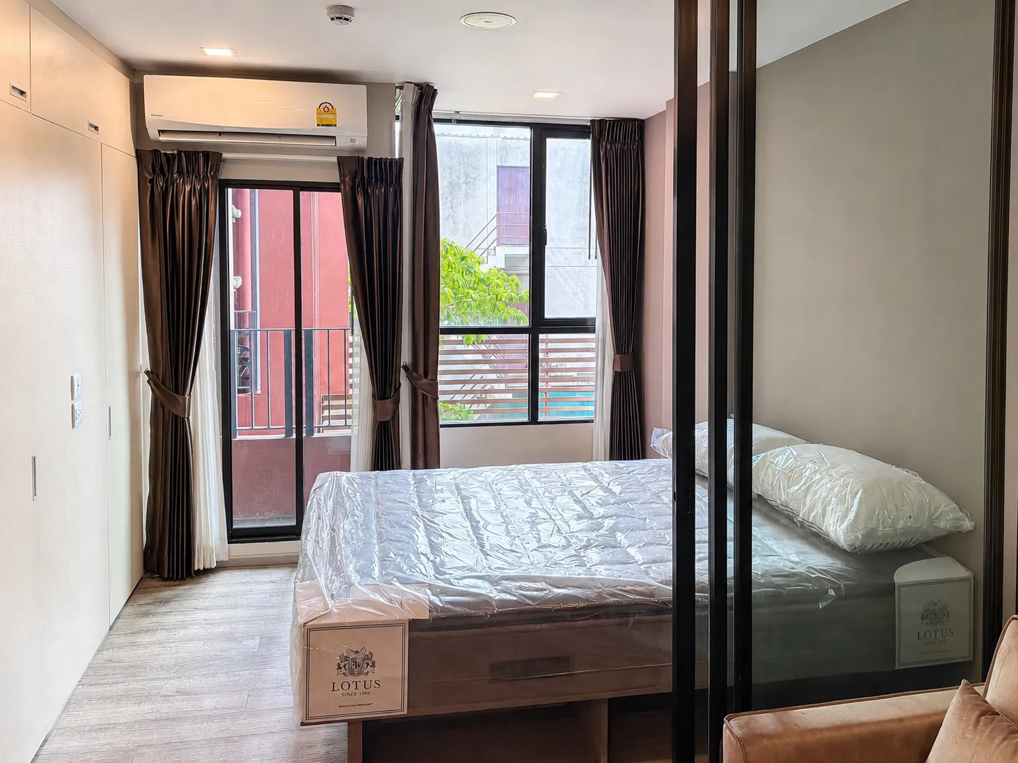 (รหัส S5787) ขายคอนโด โครงการ Brown Condo Phaholyothin 67 : บราวน์ คอนโด พหลโยธิน 67    – รูปที่ 2