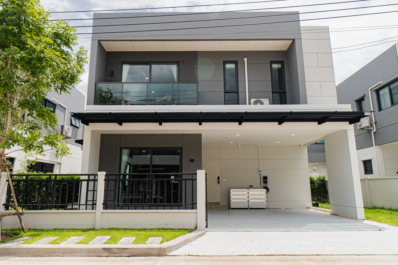 Single house for rent, Centro bangna, near Mega Bangna - 4 bedrooms. Single house for rent, Centro bangna, near Mega Bangna - 4 bedrooms.