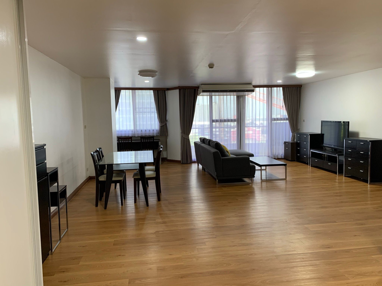 for rent Supalai Place 39 2 bed super deal⭐️🌈 for rent Supalai Place 39 2 bed super deal⭐️🌈