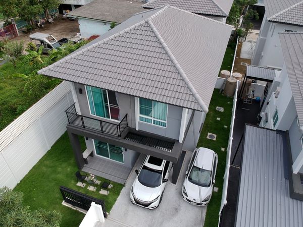 97707 - ขายบ้านเดี่ยว 2 ชั้น หลังมุม โครงการเซนโทร วัชรพล | บ้านสวย พร้อมเข้าอยู่ พื้นที่กว้าง บรรยากาศส่วนตัว