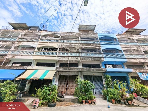 Urgent sale, commercial building, area 22 sq m, Soi Ban Suan 1, Ban Suan, Chonburi.