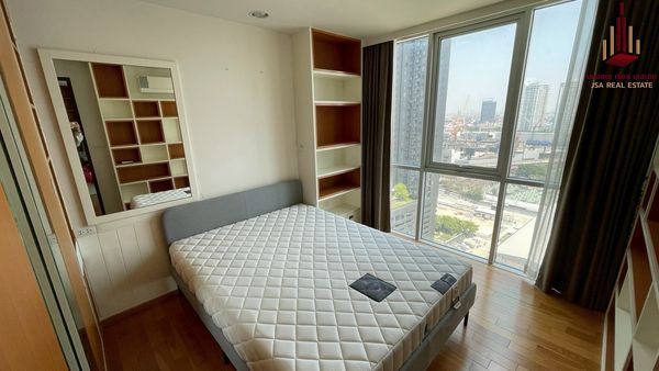 ✨ For Rent: The Line Phahonyothin Park Condo ✨💰 Only 18,000 THB/month 