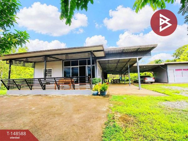Single house and land for sale, area 3 rai, Phon Phisai, Nong Khai.
