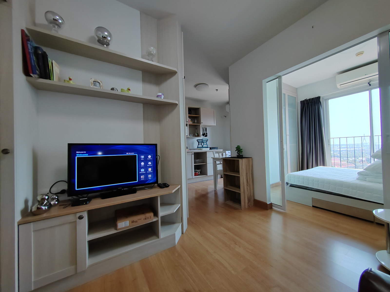 1 bedroom for rent, Chapter One Modern Dutch, Rat Burana 33, river view, taken from the actual room. Ready to move in 1 bedroom for rent, Chapter One Modern Dutch, Rat Burana 33, river view, taken from the actual room. Ready to move in