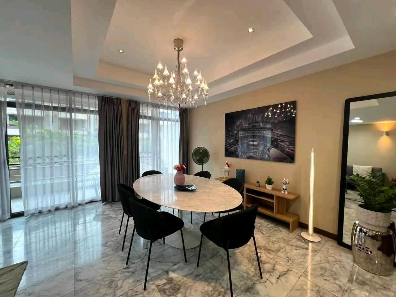 ✨ ทาวน์เฮ้าส์ 5 ชั้น พื้นที่ใหญ่ถึง 400 ตร.ม. — เหมาะทั้งอยู่อาศัยและทำ Home Office ในทำเลพัฒนาการ เดินทางเข้าเมืองสะดวก – รูปที่ 2