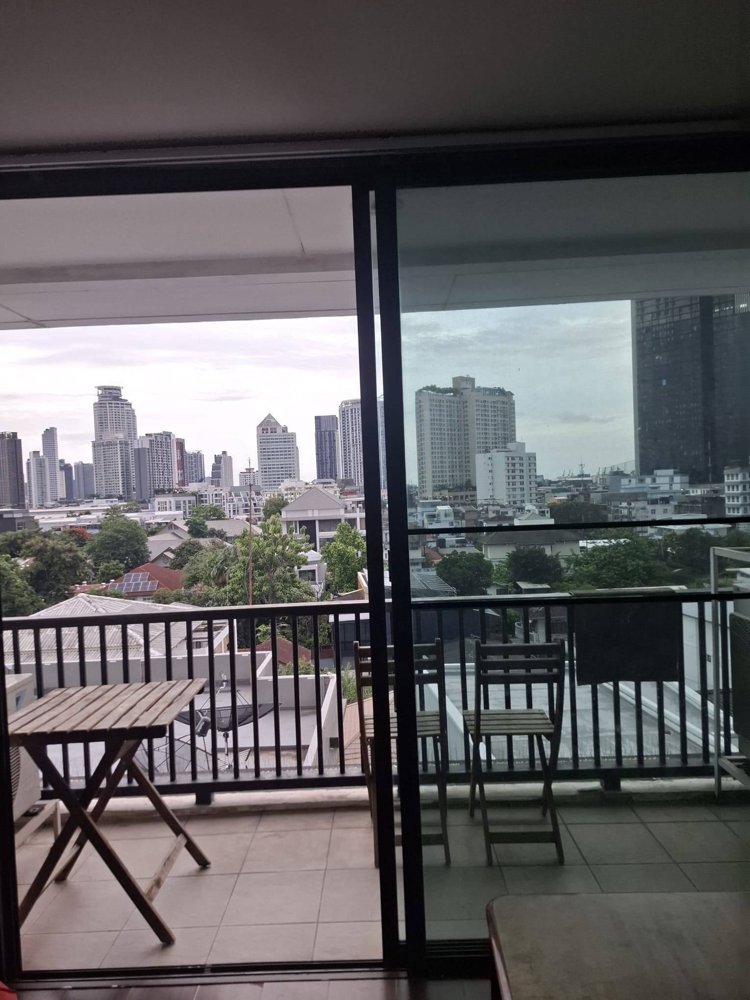 Want to sell D65 Condo, top floor, beautiful view.
