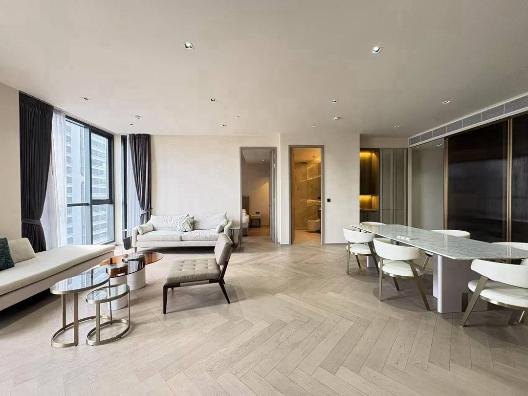 for rent the Reserve Sathorn // 2b2b // 114 sq.m