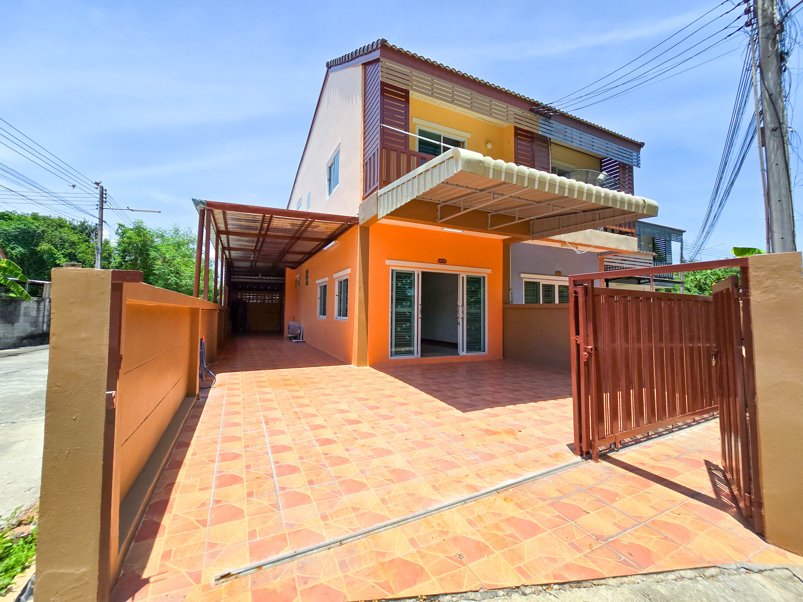 【 ขาย บ้านแฝด ซอยหนองค้อ 10 โรงเรียนวัดไร่กล้วย (วัดรังษีสุทธาวาส) ขนาด 150 ตรม. 2 ห้องนอน 2 ห้องน้ำ | 🐶 เลี้ยงสัตว์ได้ | ✨ หลังใหญ่ ต่อเติมครบ รีโนเวท พร้อมอเข้าอยู่ ใกล้โรงเรียน ใกล้ห้าง ทำเลสะดวก เข้า-ออกทะลุได้หลายทาง 】 【 ขาย บ้านแฝด ซอยหนองค้อ 10 โรงเรียนวัดไร่กล้วย (วัดรังษีสุทธาวาส) ขนาด 150 ตรม. 2 ห้องนอน 2 ห้องน้ำ | 🐶 เลี้ยงสัตว์ได้ | ✨ หลังใหญ่ ต่อเติมครบ รีโนเวท พร้อมอเข้าอยู่ ใกล้โรงเรียน ใกล้ห้าง ทำเลสะดวก เข้า-ออกทะลุได้หลายทาง 】