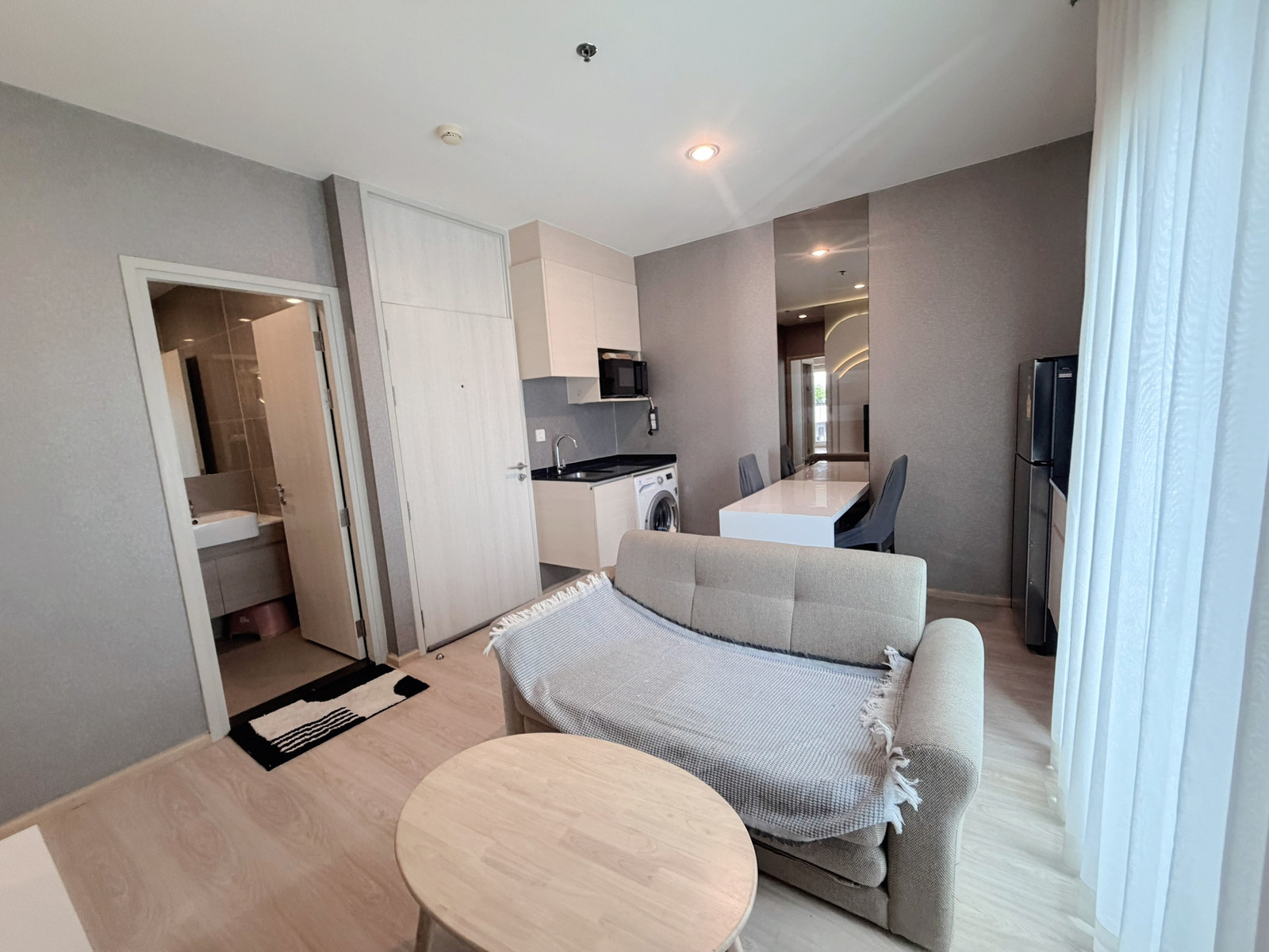 RENT !! Noble Revolve Ratchada, MRT Thailand Cultural Centre, 2 Beds, Tower 1, Floor 32, 54sq.m., 25,000 Baht – รูปที่ 3
