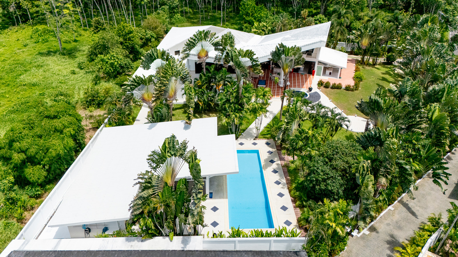 5-Bedroom Pool Villa for Rent – 750 m² on 4,000 m² Land, 15 m Pool & Jacuzzi, Fully Furnished, Pets Welcome – Thalang, Phuket 5-Bedroom Pool Villa for Rent – 750 m² on 4,000 m² Land, 15 m Pool & Jacuzzi, Fully Furnished, Pets Welcome – Thalang, Phuket