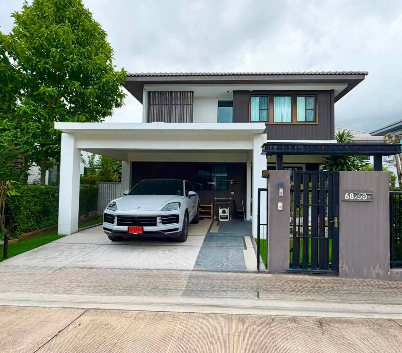 For rent #Single house, Manthana Village, Bangna Km.7 📞095-164-2956 Soi Ratchawinit Bang Kaeo #Near Mega Bangna For rent #Single house, Manthana Village, Bangna Km.7 📞095-164-2956 Soi Ratchawinit Bang Kaeo #Near Mega Bangna