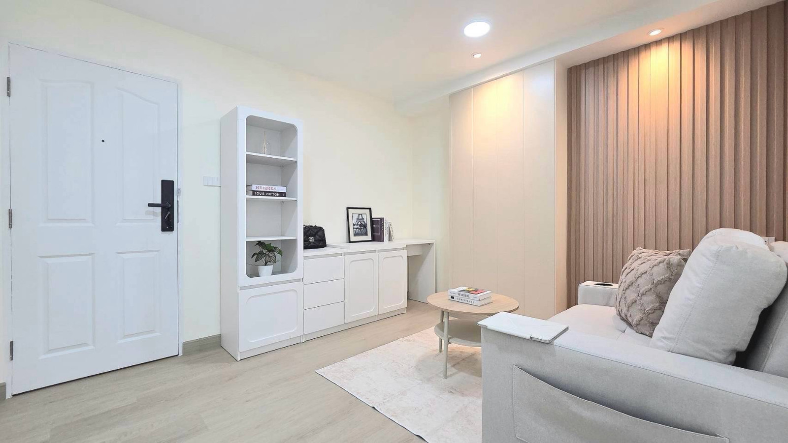 🏡 Condo for sale Double U Lat Phrao-Wang Hin, good location, convenient travel, close to places to eat and shop. and connects to many important roads. 🏡 Condo for sale Double U Lat Phrao-Wang Hin, good location, convenient travel, close to places to eat and shop. and connects to many important roads.