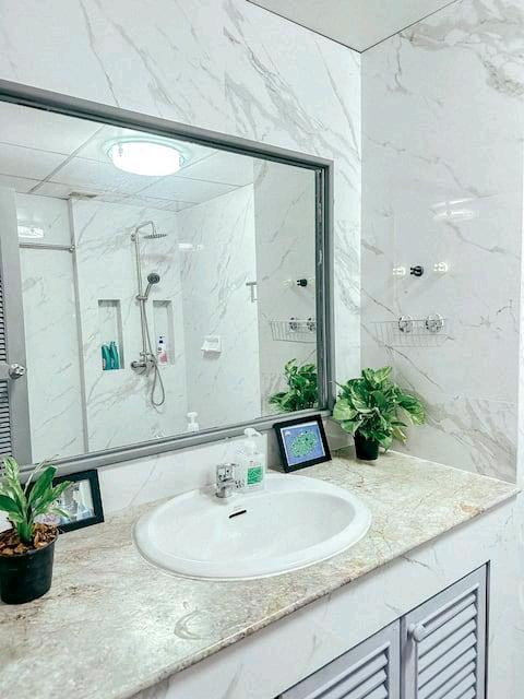 Silom Penthouse. This 3 Bdrm+2 Bathroom home is on top a beautiful skyscraper – รูปที่ 2