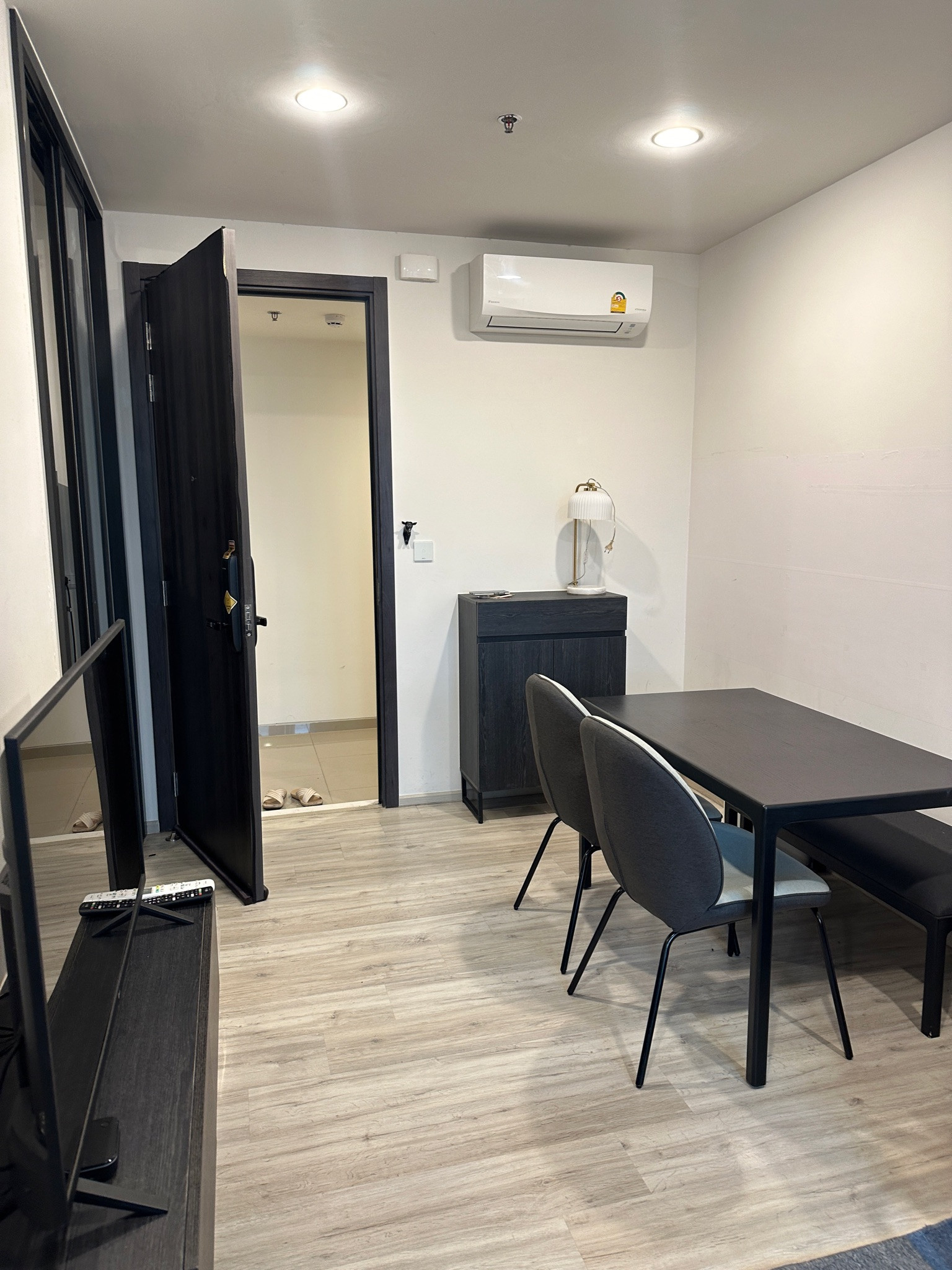 ✨ให้เช่าคอนโดพร้อมเข้าอยู่|XT Huaikwang 1Bed1Bath | ใกล้สถานีรถไฟฟ้าปุณณวิถี ✨ให้เช่าคอนโดพร้อมเข้าอยู่|XT Huaikwang 1Bed1Bath | ใกล้สถานีรถไฟฟ้าปุณณวิถี
