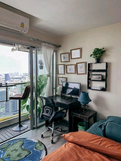Silom Penthouse. This 3 Bdrm+2 Bathroom home is on top a beautiful skyscraper – รูปที่ 3