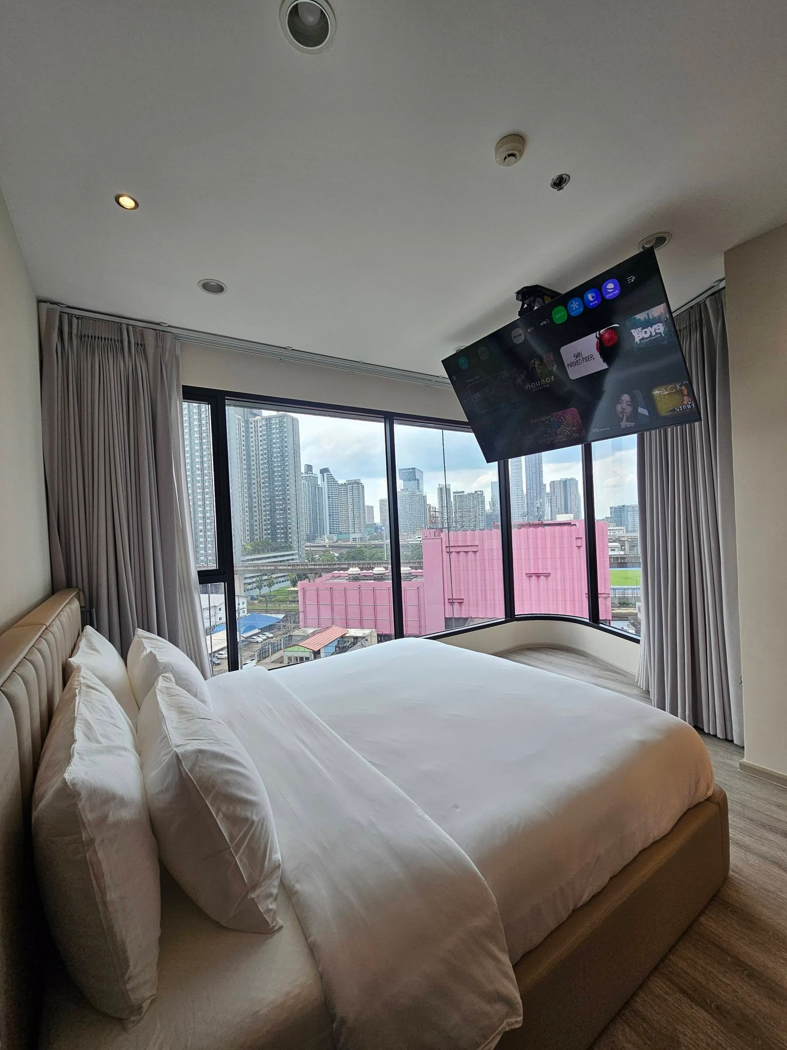 ให้เช่า IDEO MOBI ASOKE  2นอน – รูปที่ 2
