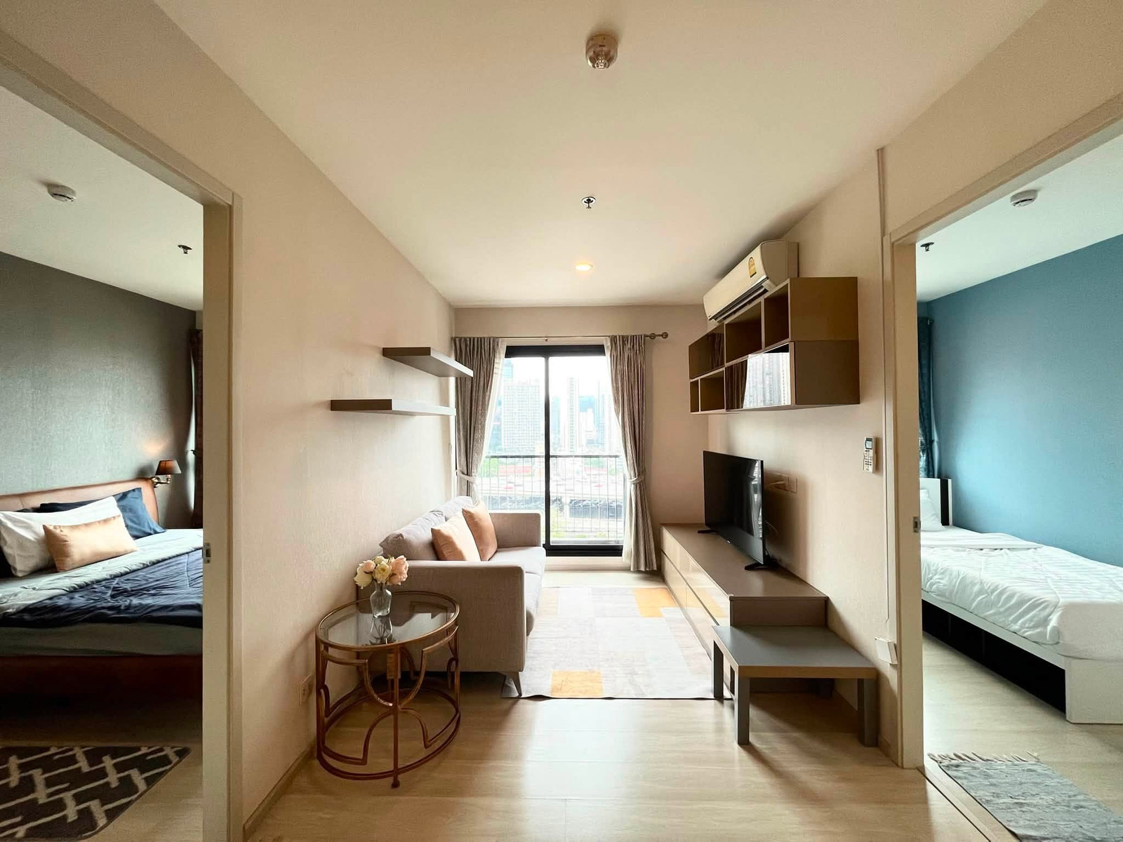 Life Asoke for rent 54.5 sqm 2 beds 2 baths 35,000 per month Life Asoke for rent 54.5 sqm 2 beds 2 baths 35,000 per month
