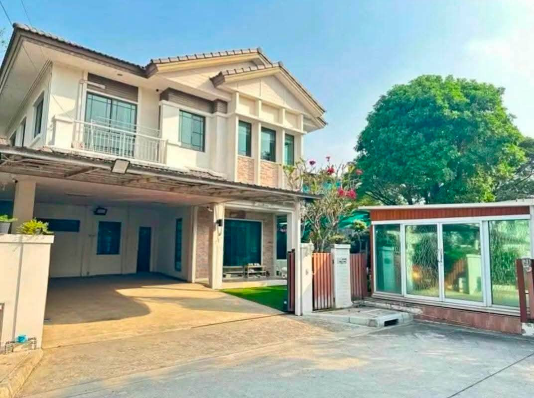 Single house for rent, beautiful and luxurious, usable area 87 sq m, nice to live in, furniture ready to move in, 5 rooms. Single house for rent, beautiful and luxurious, usable area 87 sq m, nice to live in, furniture ready to move in, 5 rooms.