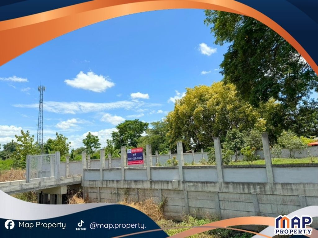 Filled land plot in Soi Wat Phai Fa, prime location near Ratchaphruek Road. Filled land plot in Soi Wat Phai Fa, prime location near Ratchaphruek Road.