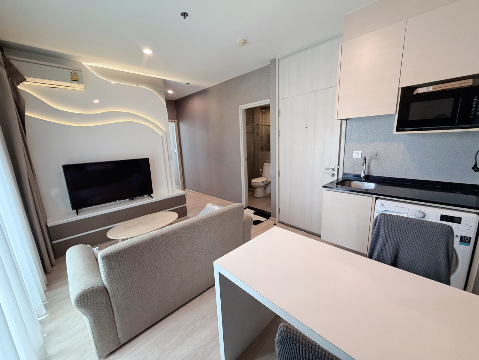 RENT !! Noble Revolve Ratchada, MRT Thailand Cultural Centre, 2 Beds, Tower 1, Floor 32, 54sq.m., 25,000 Baht – รูปที่ 4