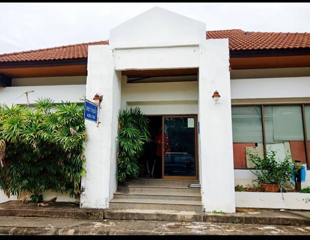 **203 ตร.ว. บ้านหลังมุม ในหมู่บ้านชมเพลิน สาย 3  – รูปที่ 3
