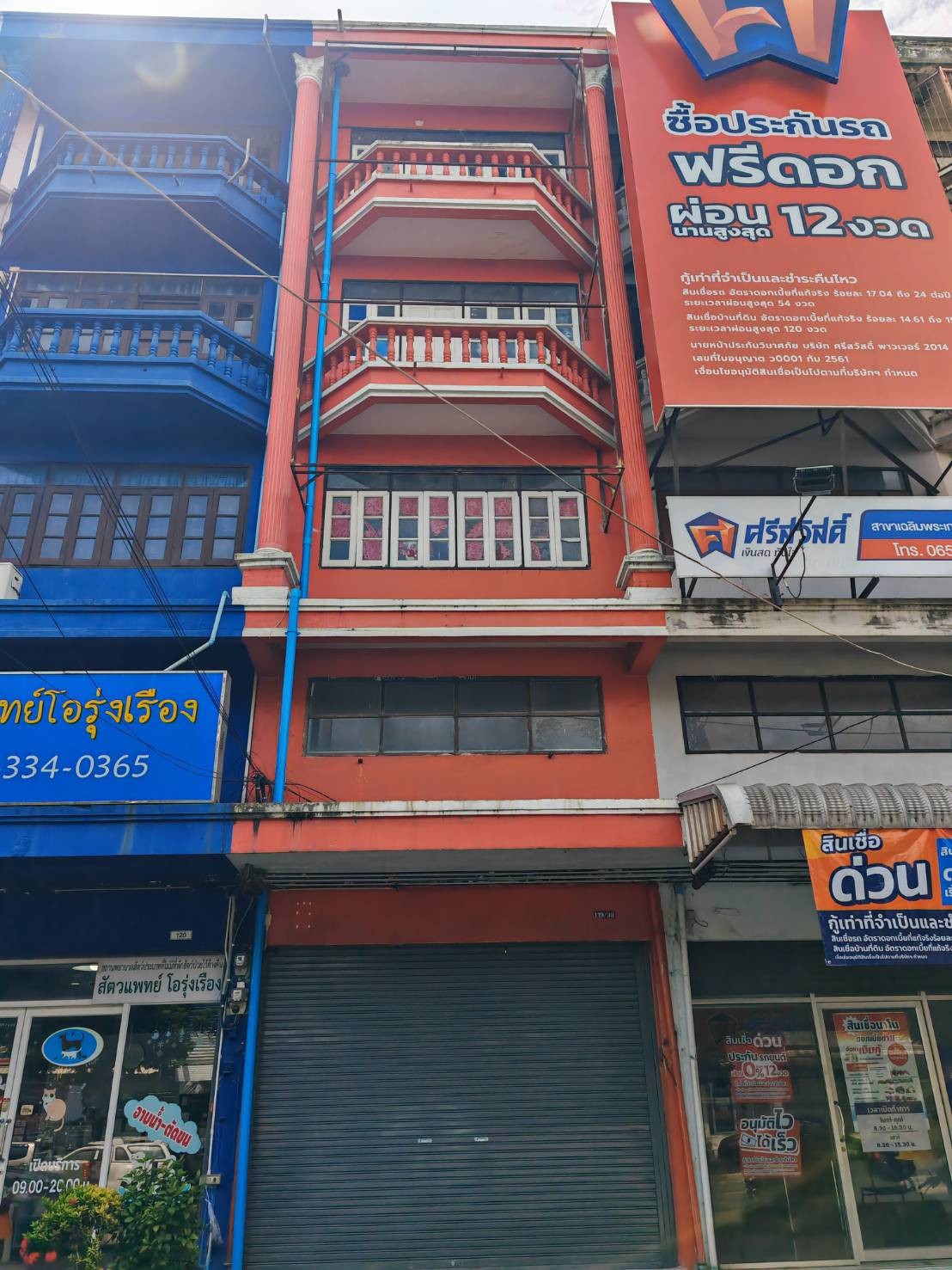 ให้เช่าอาคารพาณิชย์ 4 ชั้นครึ่ง มีโซล่าร์เซลล์ (SolarCell) ติดถนนเฉลิมพระเกียรติ 83 ตรงข้าม 7-11 เหมาะทำสำนักงาน Office เปิดร้านค้าขาย ให้เช่าอาคารพาณิชย์ 4 ชั้นครึ่ง มีโซล่าร์เซลล์ (SolarCell) ติดถนนเฉลิมพระเกียรติ 83 ตรงข้าม 7-11 เหมาะทำสำนักงาน Office เปิดร้านค้าขาย