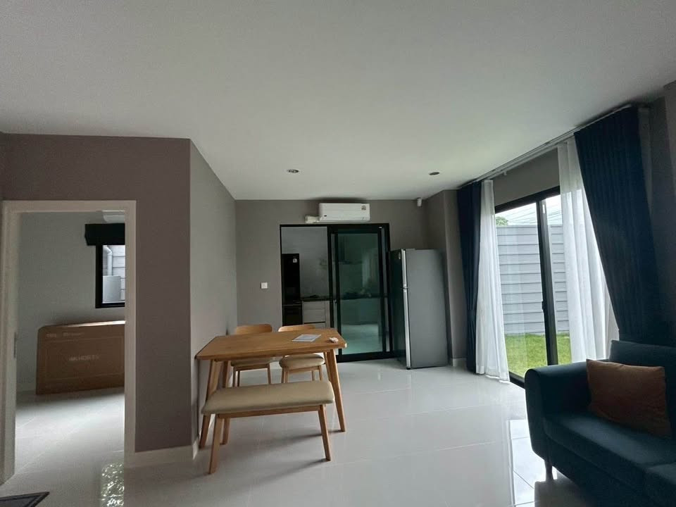 For RENT Modern Townhome Nirvana Define Krungthep Kreetha  Corner Unit with private garden. – รูปที่ 3