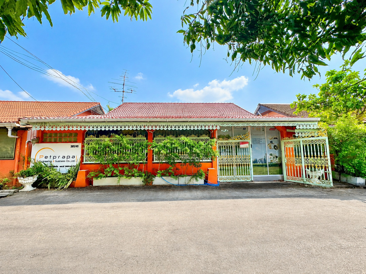 งบ 3 ล้านต้นๆ ลาดพร้าวอาจได้คอนโด แต่ขยับมารามคำแหง คุณอาจได้บ้านทั้งหลัง และน้ำไม่ท่วม งบ 3 ล้านต้นๆ ลาดพร้าวอาจได้คอนโด แต่ขยับมารามคำแหง คุณอาจได้บ้านทั้งหลัง และน้ำไม่ท่วม