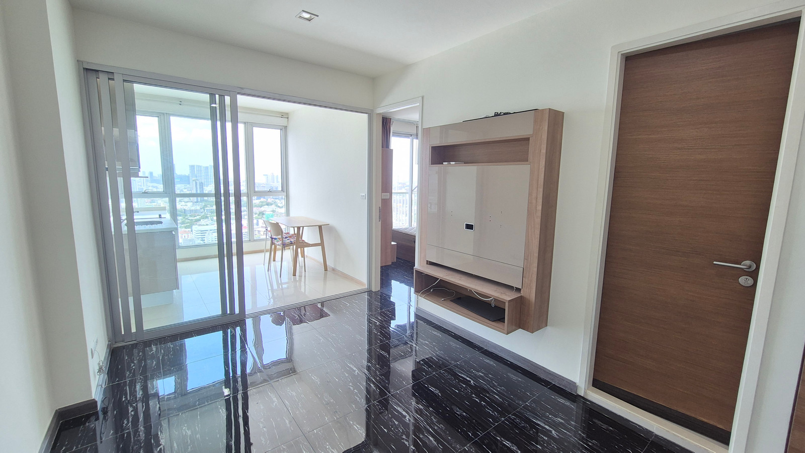 Spacious 1 Bedroom For Sale Rhythm Sukhumvit 50 | BTS Onnut | Add Line: @agentkarn Spacious 1 Bedroom For Sale Rhythm Sukhumvit 50 | BTS Onnut | Add Line: @agentkarn