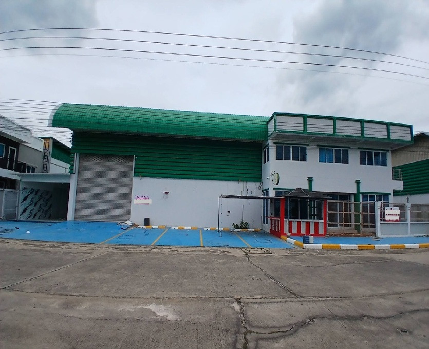 For Rent ให้เช่าโกดัง โรงงาน พร้อมสำนักงาน / พื้นที่ดิน 206 ตารางวา / พื้นที่โกดัง 900 ตารางเมตร / ทำเล คลอง 11 ธัญบุรี ปทุมธานี / อยู่ในโครงการ เอกสิน แฟคทอรี่ / รถใหญ่ เข้าออกได้ For Rent ให้เช่าโกดัง โรงงาน พร้อมสำนักงาน / พื้นที่ดิน 206 ตารางวา / พื้นที่โกดัง 900 ตารางเมตร / ทำเล คลอง 11 ธัญบุรี ปทุมธานี / อยู่ในโครงการ เอกสิน แฟคทอรี่ / รถใหญ่ เข้าออกได้