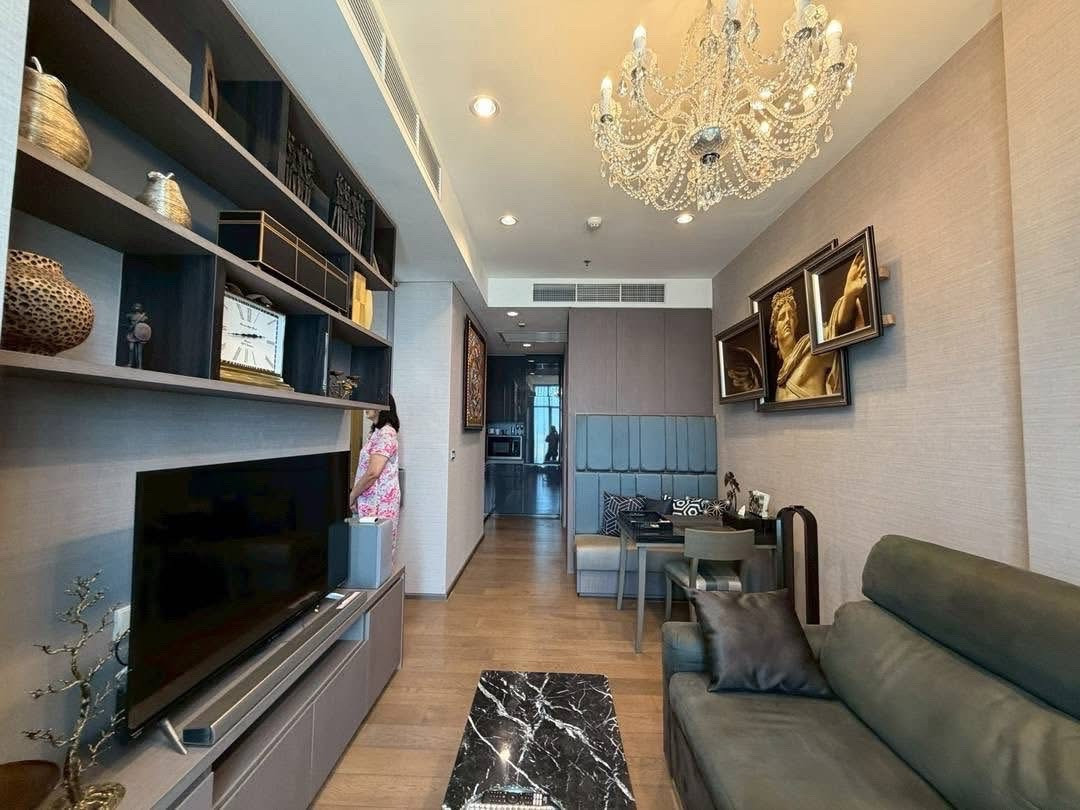 [For Rent] The Diplomat Sathorn — 16th Floor Next to BTS Surasak | Ideal for Students &amp; Sathorn Executives