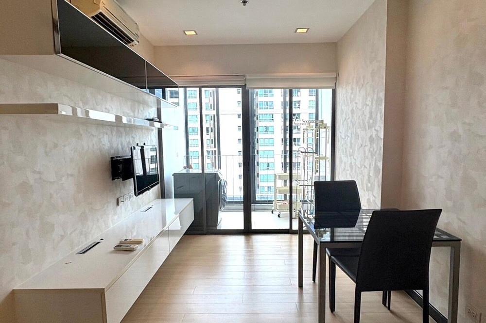 🔥 For Rent !!🔥 Ideo Q Phayathai, 1 bedroom, 1 bathroom, high floor 22++, Newly renovated, Good Location !! Code C20250700017 furnished, ready to move in📣📣 