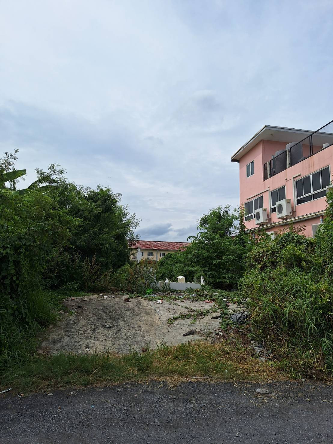 SAI134🔥 Lower than the appraised price! Bang Kuwat land 52 sq m, only 780,000 baht! 🔥 SAI134🔥 Lower than the appraised price! Bang Kuwat land 52 sq m, only 780,000 baht! 🔥