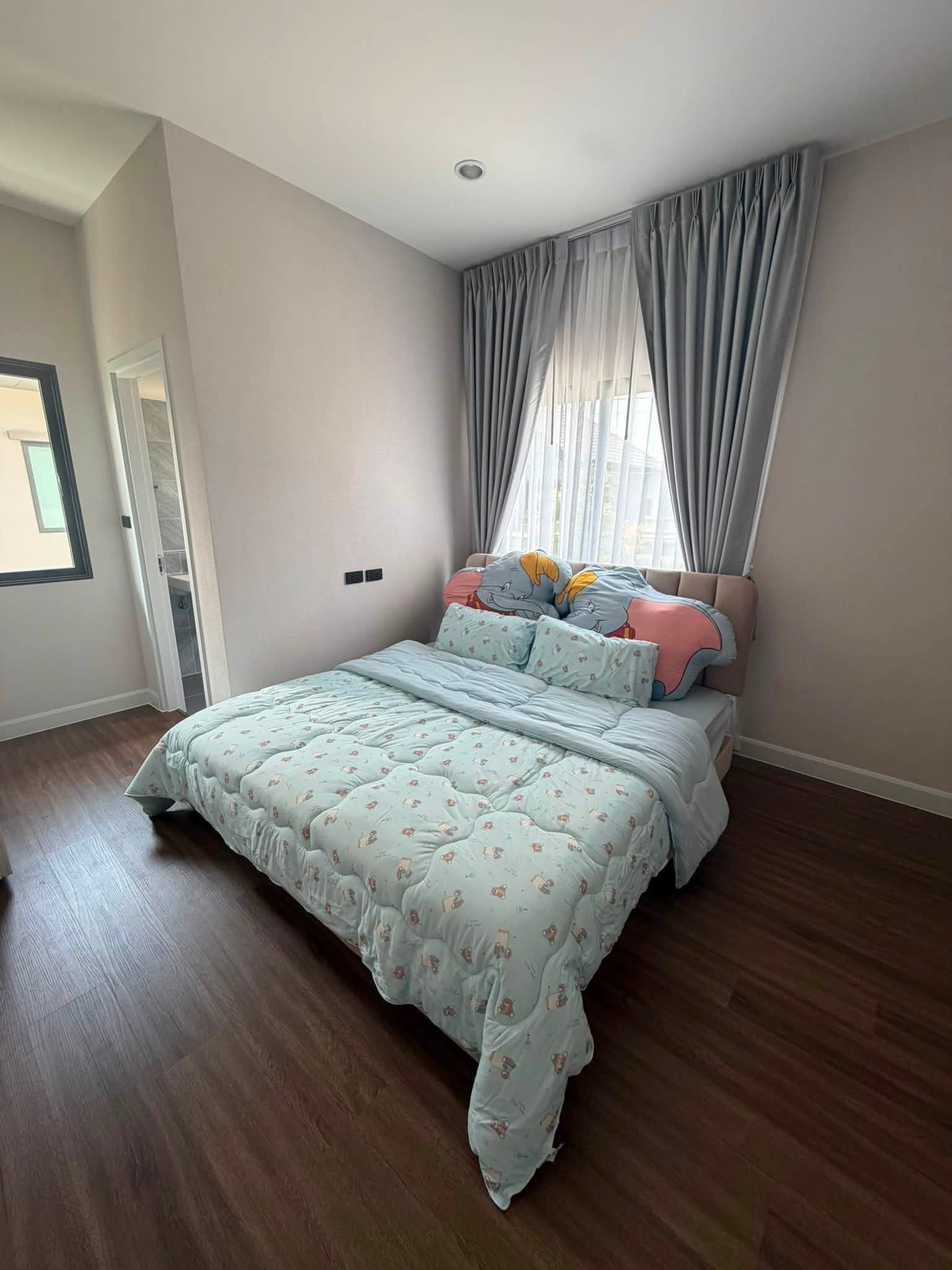 🏡✨ 𝗩𝗘𝗡𝗨𝗘 𝗣𝗢𝗥𝗧𝗥𝗔𝗜𝗧 𝗗𝗢𝗡 𝗠𝗨𝗘𝗔𝗡𝗚 | 100% new house, never lived in | 𝟰 𝗕𝗘𝗗𝗥𝗢𝗢𝗠𝗦 🏡✨ 𝗩𝗘𝗡𝗨𝗘 𝗣𝗢𝗥𝗧𝗥𝗔𝗜𝗧 𝗗𝗢𝗡 𝗠𝗨𝗘𝗔𝗡𝗚 | 100% new house, never lived in | 𝟰 𝗕𝗘𝗗𝗥𝗢𝗢𝗠𝗦