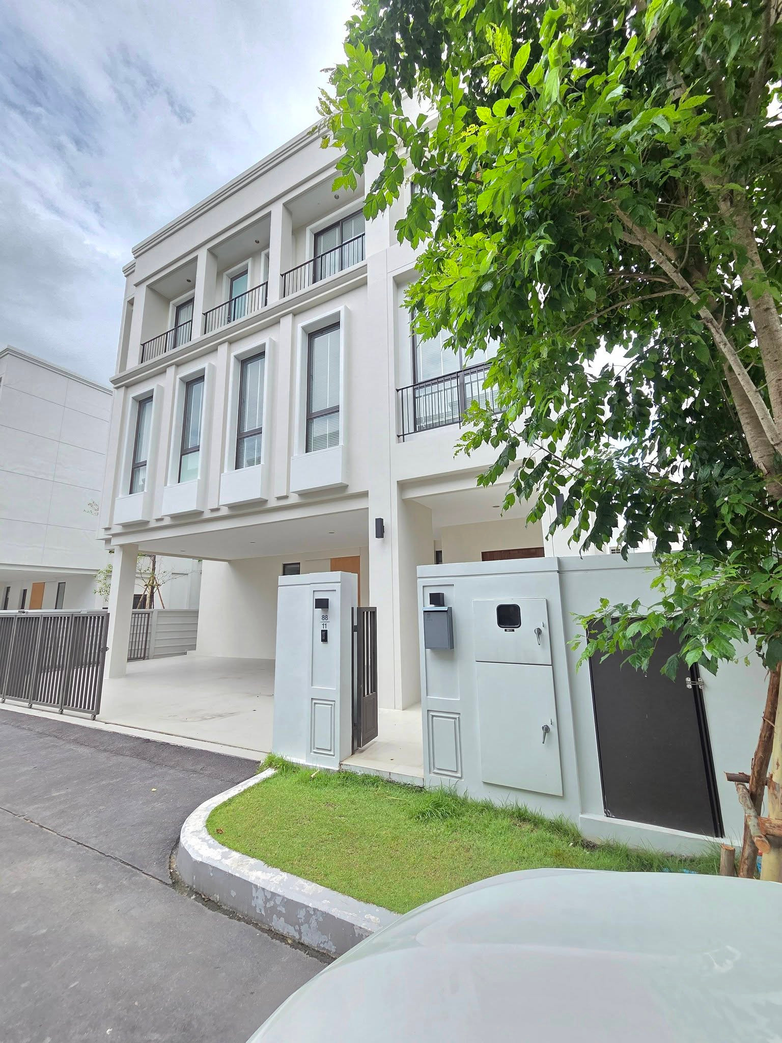 🏡✨ For rent 𝗔𝗘𝗥𝗜𝗘 𝗦𝗥𝗜𝗡𝗔𝗞𝗔𝗥𝗜𝗡 – Luxury 3-story detached house | Krungthep Kreetha near Wellington 120,000 baht 🏡✨ For rent 𝗔𝗘𝗥𝗜𝗘 𝗦𝗥𝗜𝗡𝗔𝗞𝗔𝗥𝗜𝗡 – Luxury 3-story detached house | Krungthep Kreetha near Wellington 120,000 baht