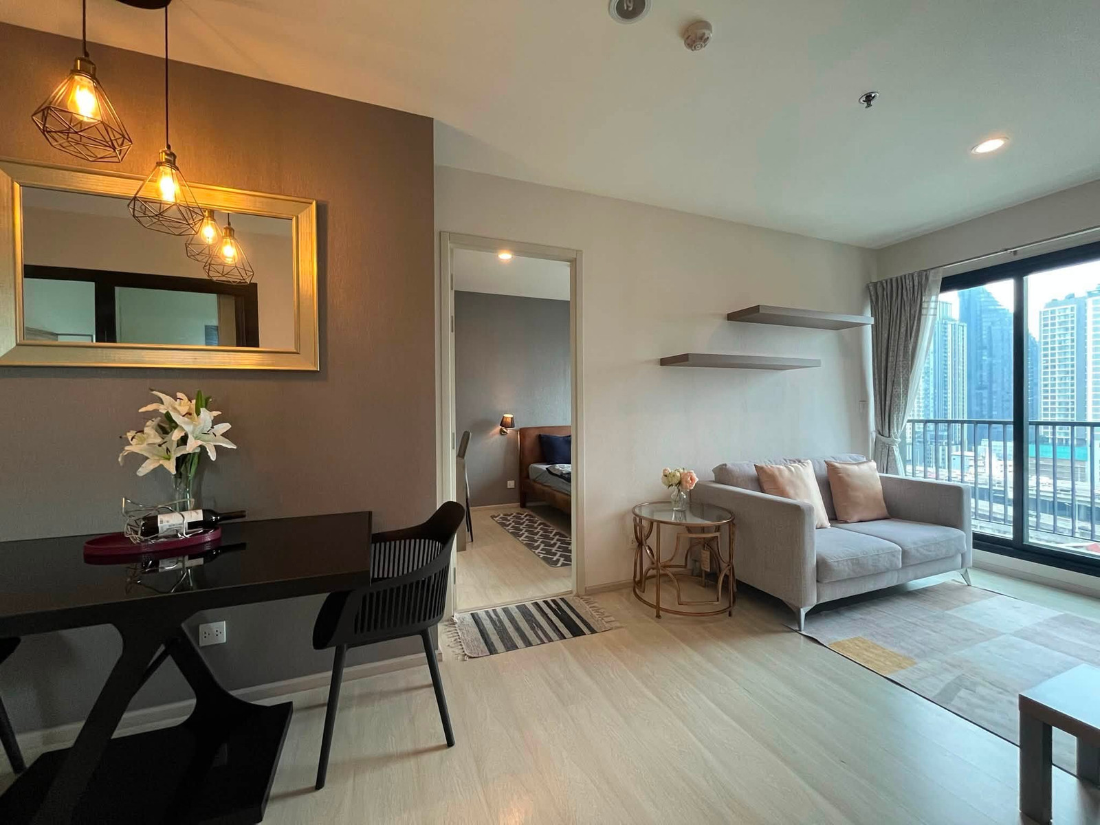 Life Asoke for rent 54.5 sqm 2 beds 2 baths 35,000 per month   – รูปที่ 2