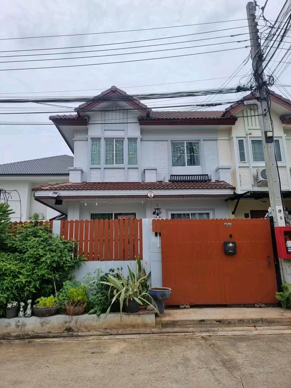 ทาวน์โฮม2ชั้น พฤกษาวิลล์32 พระราม2 ราคาเพียง 2,490,000 บาท